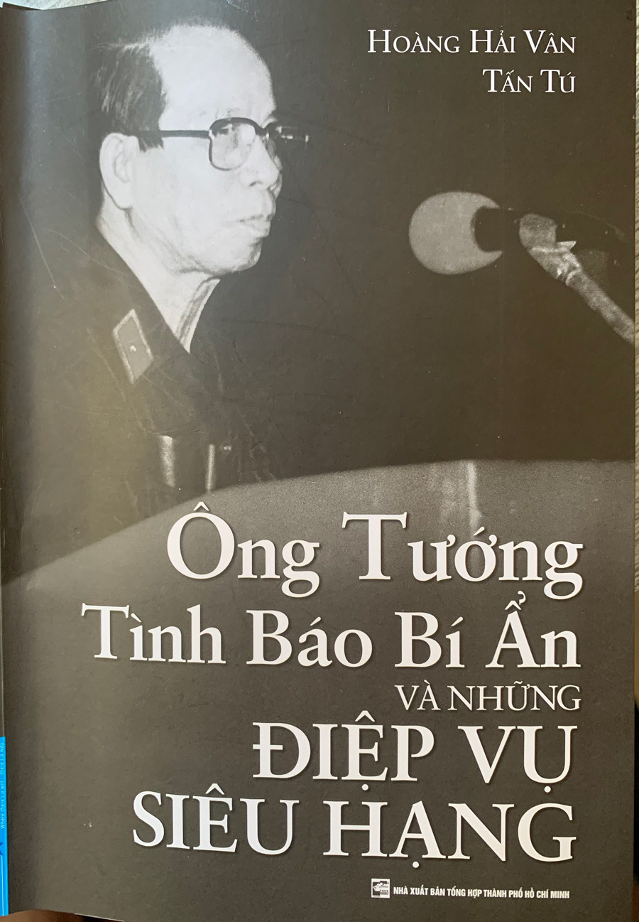 Vị tướng nợ người vợ đầu một cuộc đời và một mạng sống