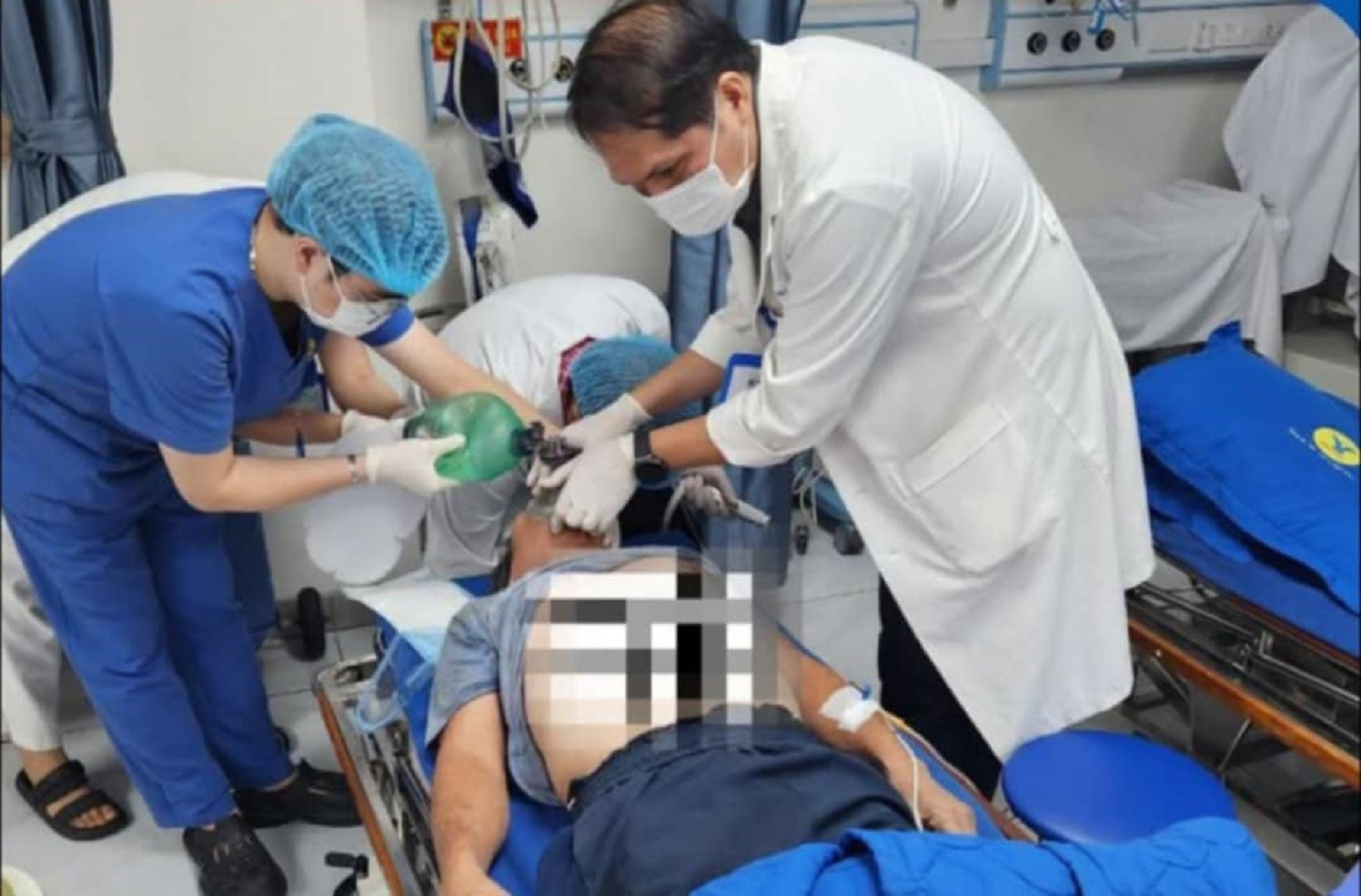 Xuất huyết cầu não nguy kịch, người đàn ông bất ngờ ngất xỉu